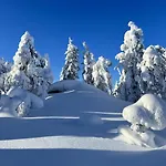 Hotel & Pikku-syoete Syöte