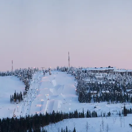 & Pikku-syoete Hotel