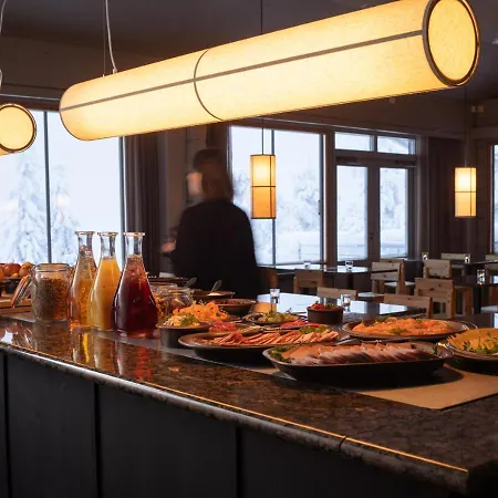 & Pikku-syoete 3* Syöte