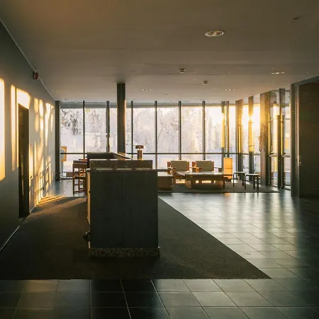 & Pikku-syoete Syöte