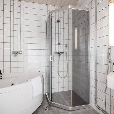 & Pikku-syoete Syöte