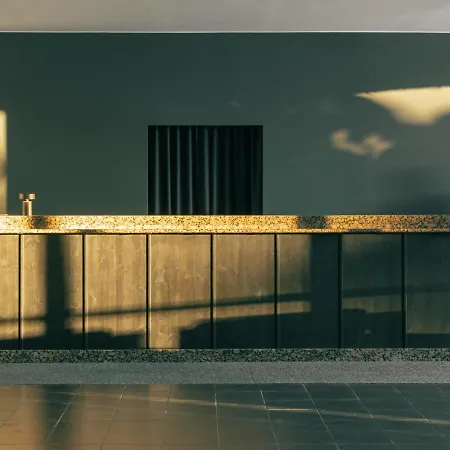 Hotel & Pikku-syoete Syöte