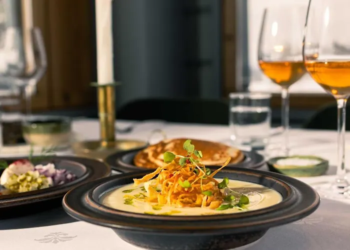 Hotel & Pikku-syoete Syöte