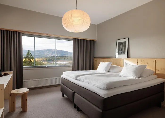 Hotel & Pikku-syoete