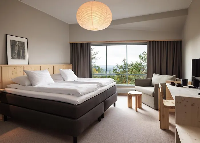 & Pikku-syoete Hotel