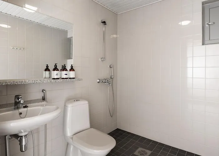 & Pikku-syoete Hotel 3*