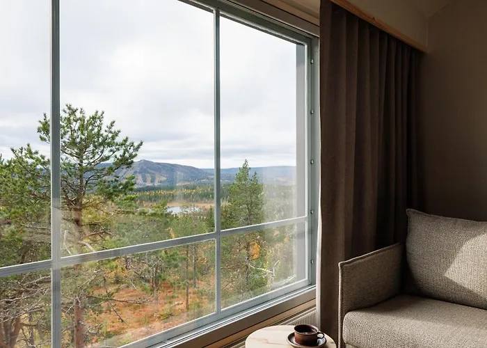 & Pikku-syoete Syöte